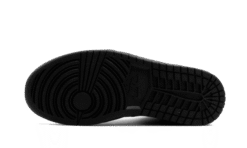 Alternative view of Triple Black