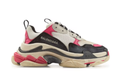 Alternative view of Triple S Black Pink