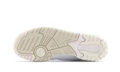 Alternative view of White Beige