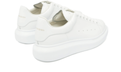Alternative view of Oversized White