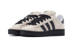 Alternative view of Footwear White Core Black
