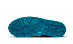 Alternative view of Light Bone Aquatone