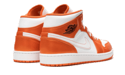 Alternative view of Metallic Orange