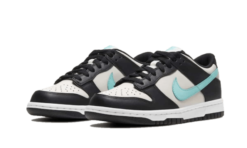 Alternative view of Grey Tiffany