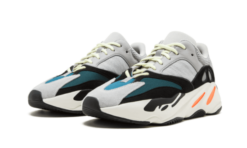 Alternative view of Wave Runner Solid Grey